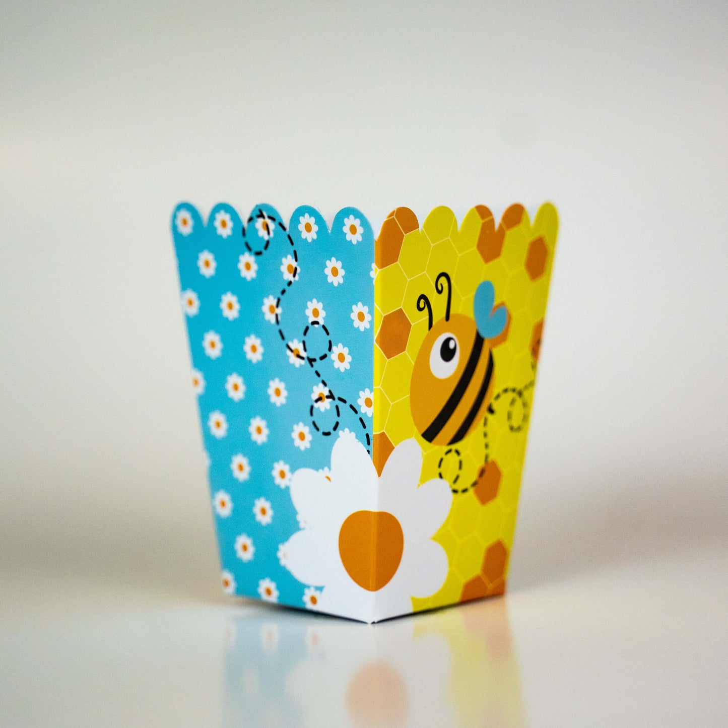 Buzzing Bee Party Popcorn Boxes