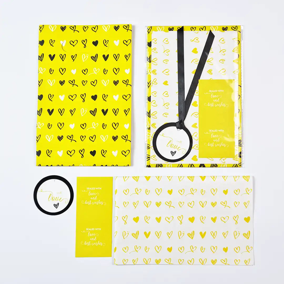 Hearts Gift Wrapping Set