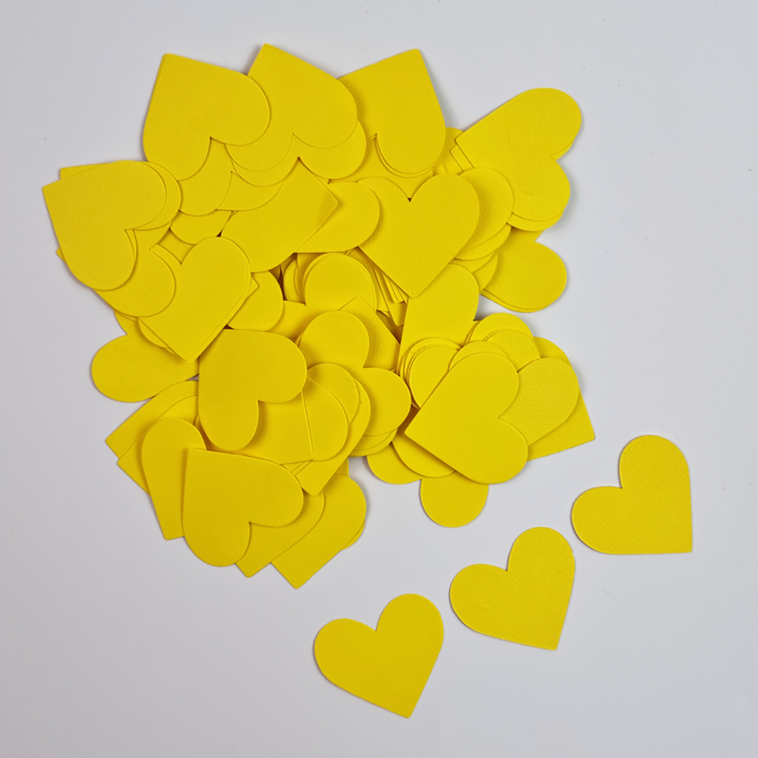 YELLOW HEARTS CONFETTI