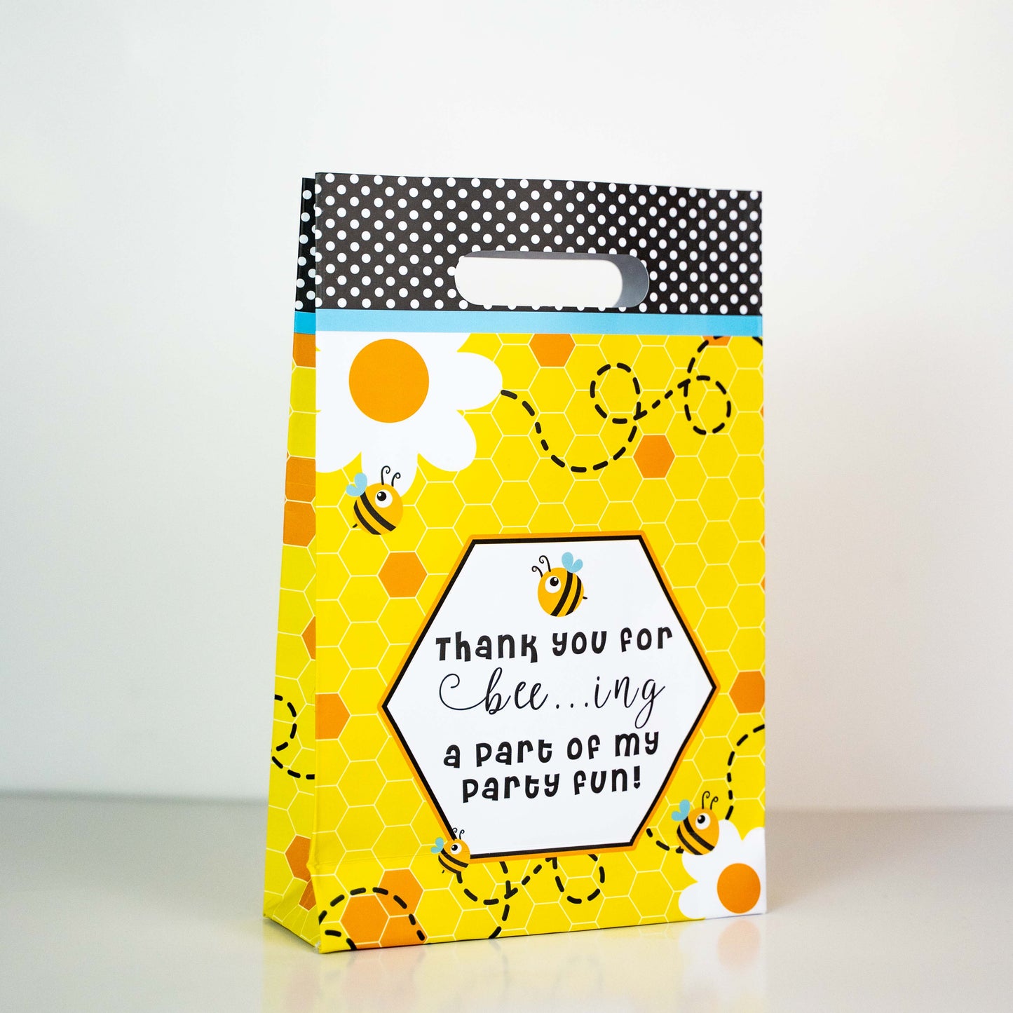 Buzzing Bee Party Bag